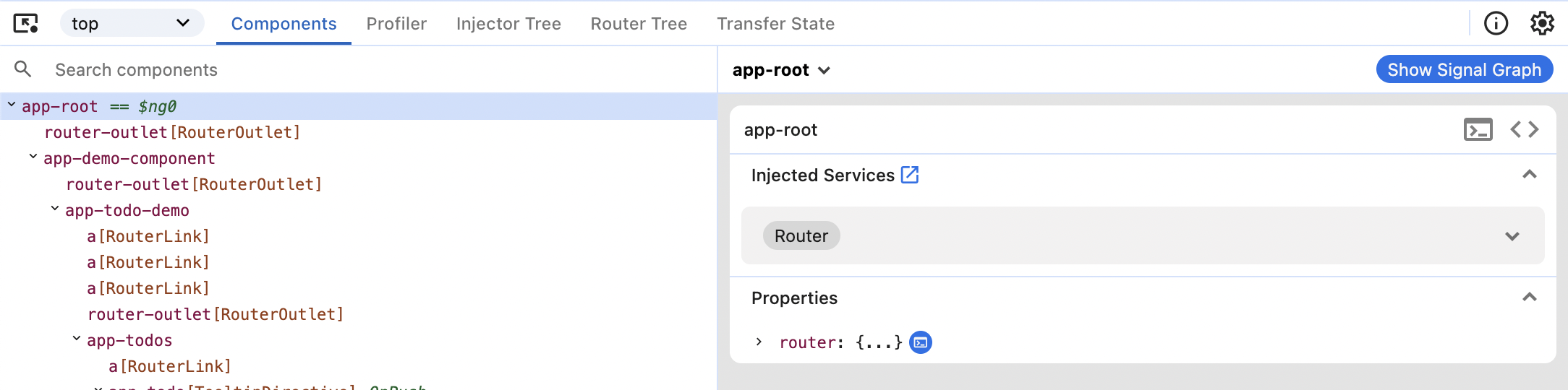 Angular DevToolsの上部を示すスクリーンショットで、左上の角に2つのタブが表示されています。1つは「Components」とラベル付けされ、もう1つは「Profiler」とラベル付けされています。